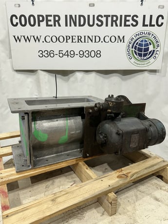 5" Wyssmont, Stainless Rotary Airlock Feeder, 14.5" x 5" Inlet/Outlet, 11" Inlet to Outlet, 1/3 HP - Image 3