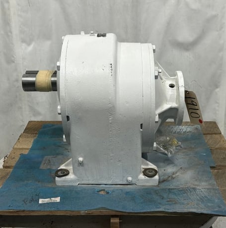 11.9 HP @ 1750 RPM, Master Power Transmission, Gear Reducer, 17 RPM Out, 105.90 :1 Ratio, 2.625" dia. Shaft - Image 5