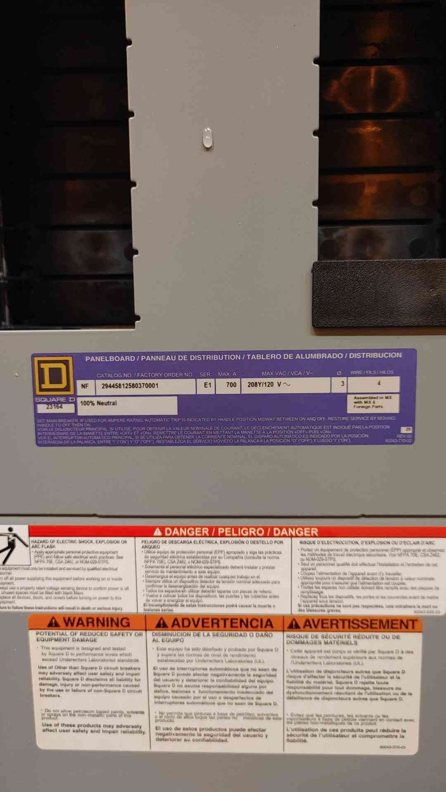 600 Amp. Square D, Panelboard, 120/208Y Volts, 600A 700A NF Panelboard Loaded NEW 14 Breakers Installed - Image 8