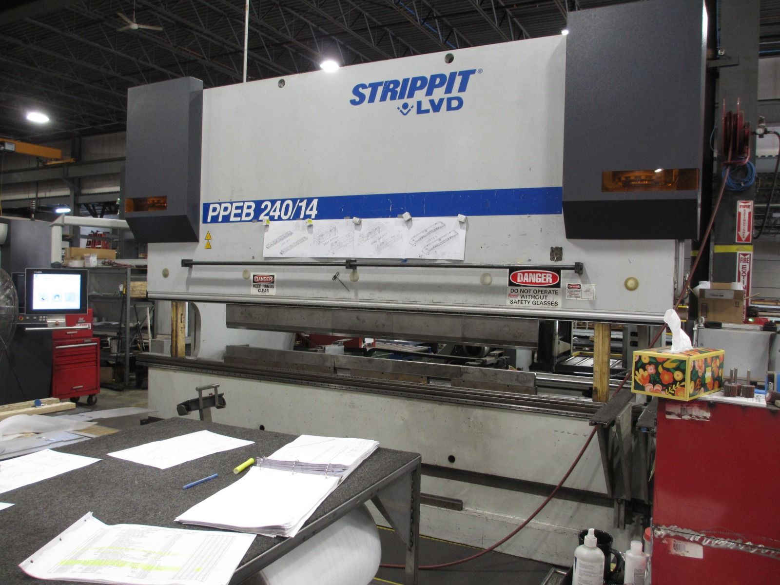 240 Ton, LVD #240-4, 5-Axis, LVD PC Control, 2001 - Image 1