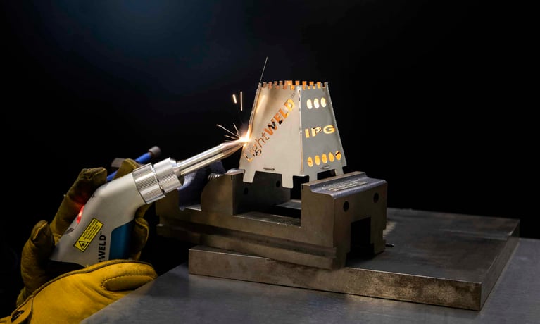 IPG Photonics #LIGHTWELD-1500, handheld laser welding - Image 3