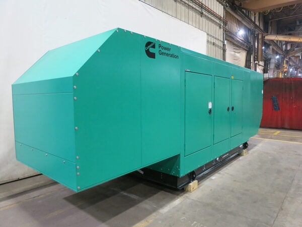 300 KW Cummins #C300N6, Natural gas / propane generator, sound attenuated enclosure, 277/480 Volts, new - Image 2