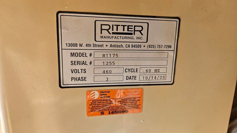 Ritter #R1175, very hevy duty shaper & 4-wheel feeder, 7.5 HP, 48" x 38" table area, 2 spindles, 2005 - Image 10
