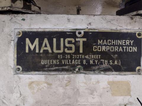 60" x .064" Maust #60x1-1/4, 6-high backed up precision leveler, 17 straightening rolls, manual crank adj. - Image 3