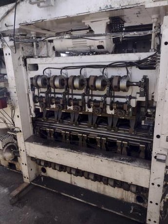 60" x .064" Maust #60x1-1/4, 6-high backed up precision leveler, 17 straightening rolls, manual crank adj. - Image 8