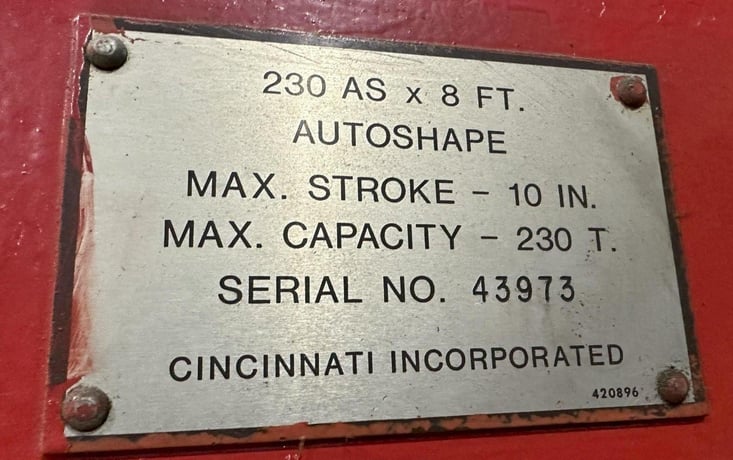 230 Ton, Cincinnati #230-8AS, hydraulic CNC press brake, 10' overall, 102" between housing, 10" stroke, 17" - Image 3
