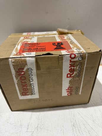 Rexroth #HE751863, vavle, new in box - Image 1