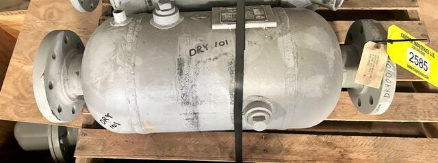 Dry-Flow #L1R, Moisture Steam / Air/Water Separator Dryer, carbon steel, 4" Pipe, 200 psi @ 400 F, 2008 - Image 1