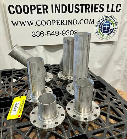 Stainless Weld on Pipe Fittings w/Stub Ends, 150 lb. Flange, 4" diameter, 4" Stubs, 6 Qty. - Image 5
