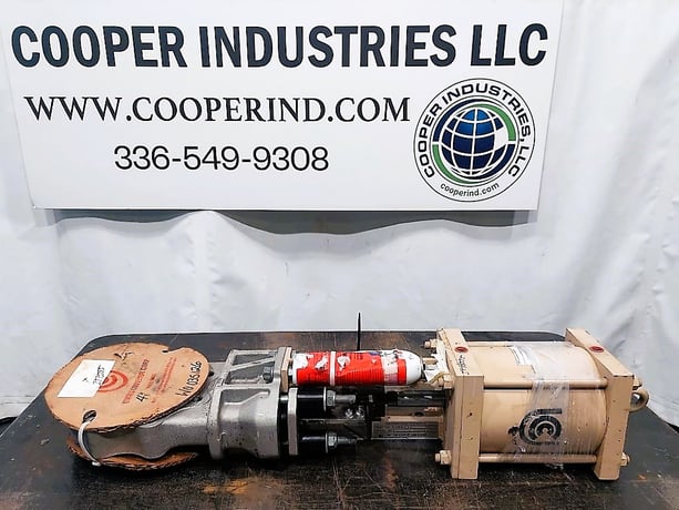 4" United Conveyor Corp., Pneumatic Knife Gate Valve, 2" Face to Face, 6" Bore x 4.5" Stroke Air Cylinder - Image 1