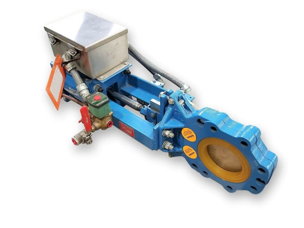 4" Newcon, Knife Gate Valve, Automated, Threaded Lug, 150 psi @ 200 F - Image 1