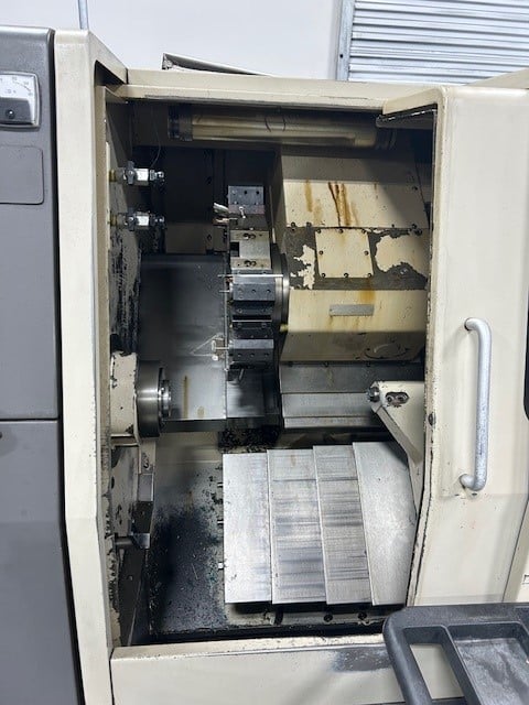 Hardinge #Conquest-T42, CNC lathe, 16" C collet chuck, 12 turret, Fanuc 18T, tailstock, 1995 - Image 2