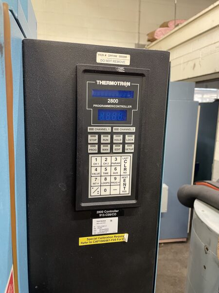 24" width x 24" D x 24" H Thermotron #S-8C, environmental chamber, 8 cu.ft., -68° to 177° - Image 2