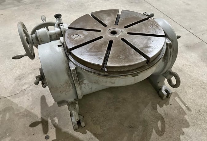 18" Sip #PI-450, tilting rotary table, 180 teeth on the platen - Image 3