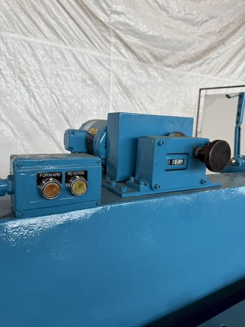 1/2" x 10' Wysong #1050, Mechanical Shear, 18" hold downs, 20 HP, 40 SPM, 124" blade - Image 8