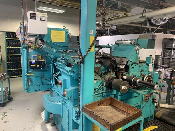 Cincinnati No. 230-10, twin grip centerless grinder, 4" diameter work rest capacity, 10" thru-feed, 24" - Image 1