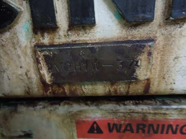 Cincinnati No. 2 Mdl. O-M, centerless grinder, 3.5"/4.75" diameter work rest capacity, 6" thru-feed, 20" - Image 2