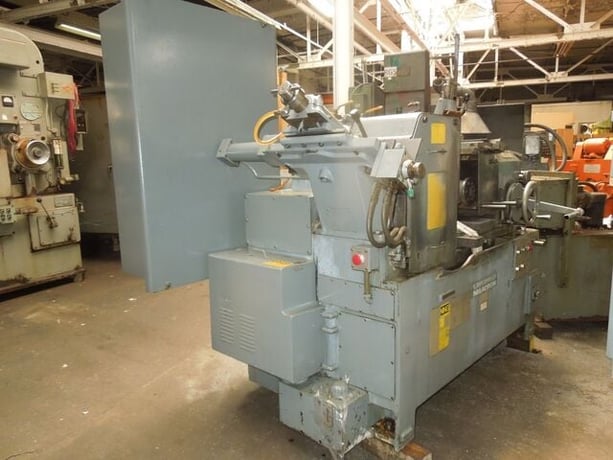 Cincinnati No. 15 Mdl. Cinco-DR, centerless grinder, 4.75" diameter work capacity, 3" diameter work rest - Image 6