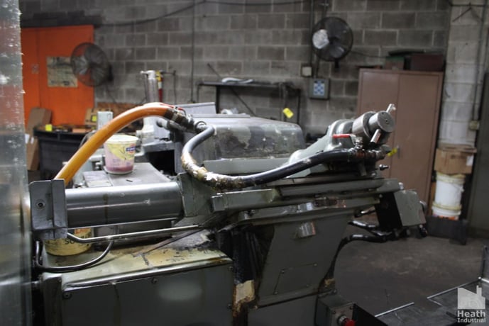Cincinnati No. 15 Mdl. Cinco, centerless grinder, 4.75" diameter work capacity, 6" thru-feed, 24" diameter & - Image 3