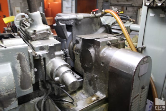 Cincinnati No. 15 Mdl. Cinco, centerless grinder, 4.75" diameter work capacity, 6" thru-feed, 24" diameter & - Image 6