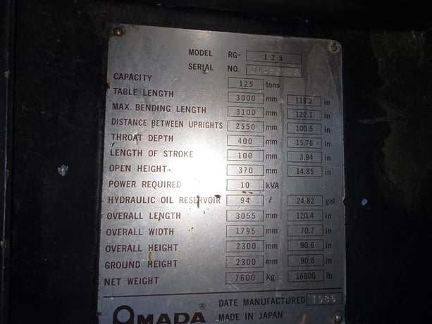 130 Ton, Amada #RG125-30, 3-Axis, Amada NC9EXII, 10.2' OA, 100.39" between housing, 1985 - Image 3