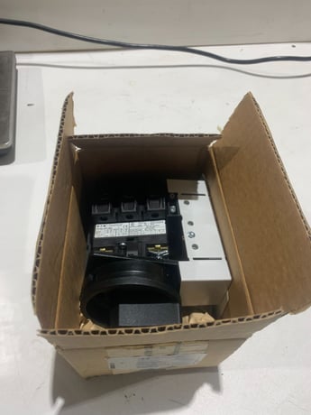 Eaton P3-63-SP3-063, safety switch, new - Image 3