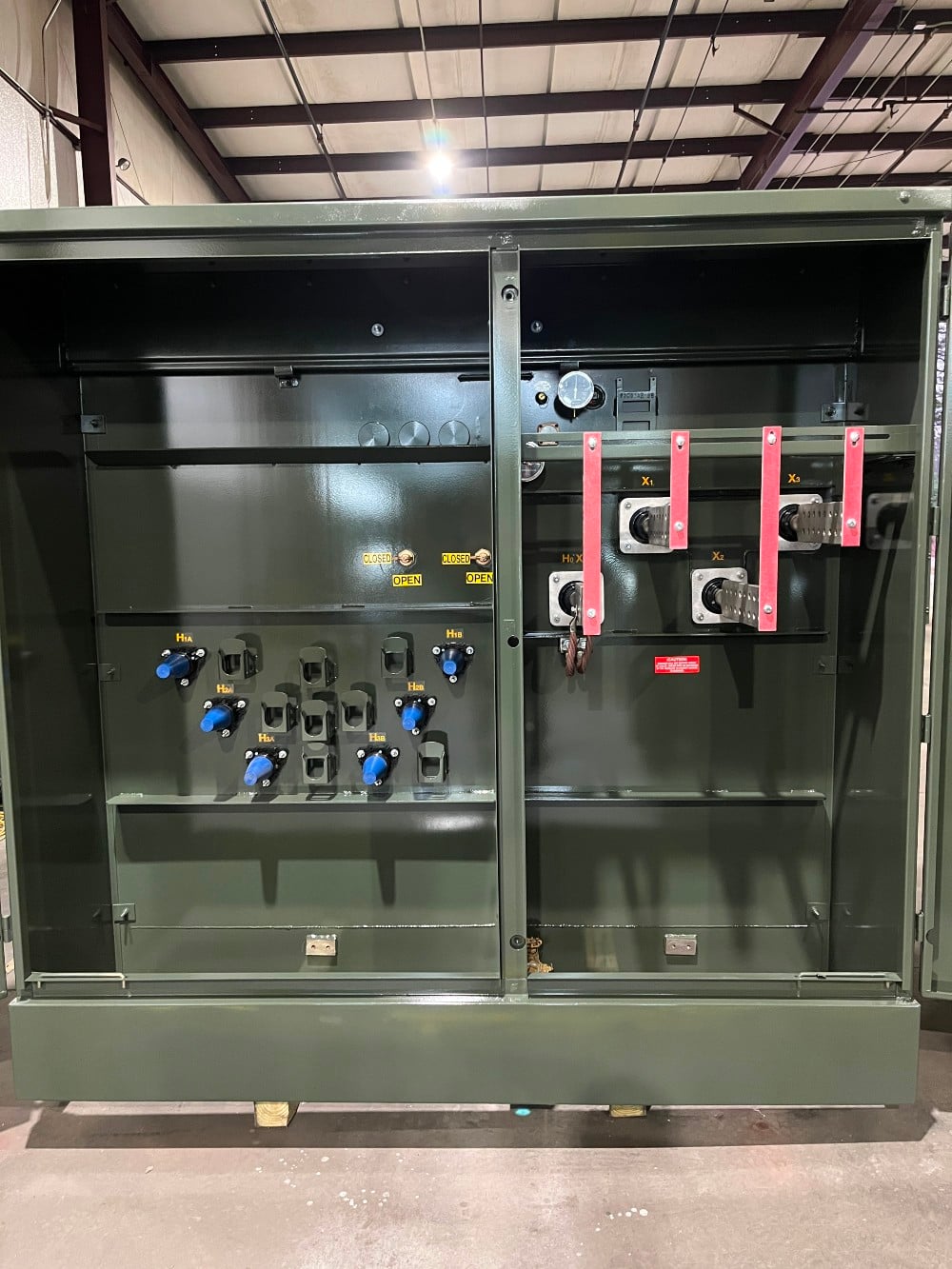 3750 KVA 24940GrdY/14400 Primary, 480Y/277 Secondary, PAD, ProCORE - Image 2