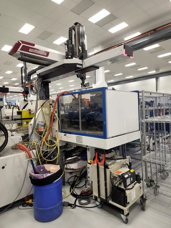 300 Ton, 20 oz., Engel #ES-1050H-330L-300TL, horizontal plastic injection molder, 35.6" x 35.8" platen, CC100 - Image 8