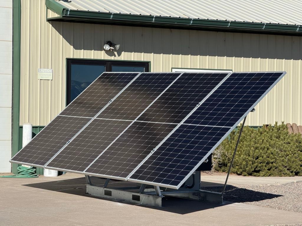 2750 Watt SolarSet #LT-4-OGS-2.75-10.2, 4 panel, standard off grid solar system, 240 Volts, new - Image 1