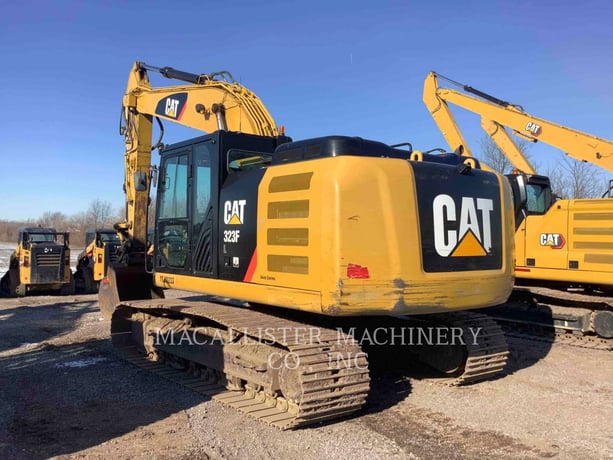 Caterpillar 323FL, Crawler Excavator, 5650 hours, S/N: YEJ10233, 2017 - Image 4