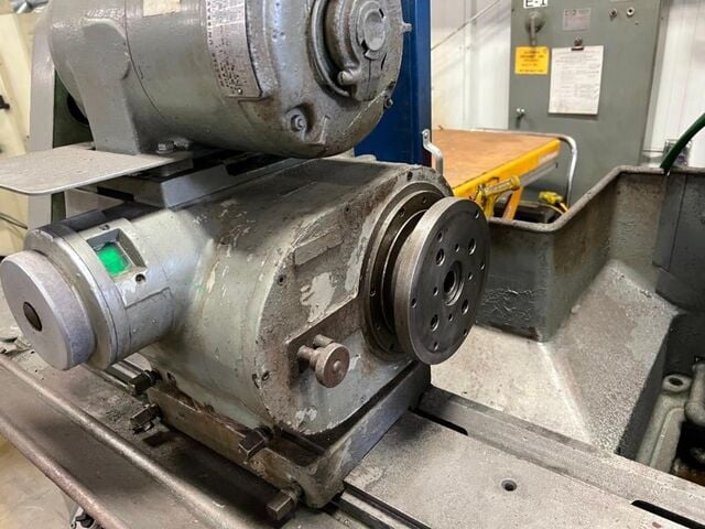 14" x 36" Cincinnati, universal cylindrical grinder, 12" x 1.5" x 5" grinding wheel, 7.5 HP, 1962 - Image 7