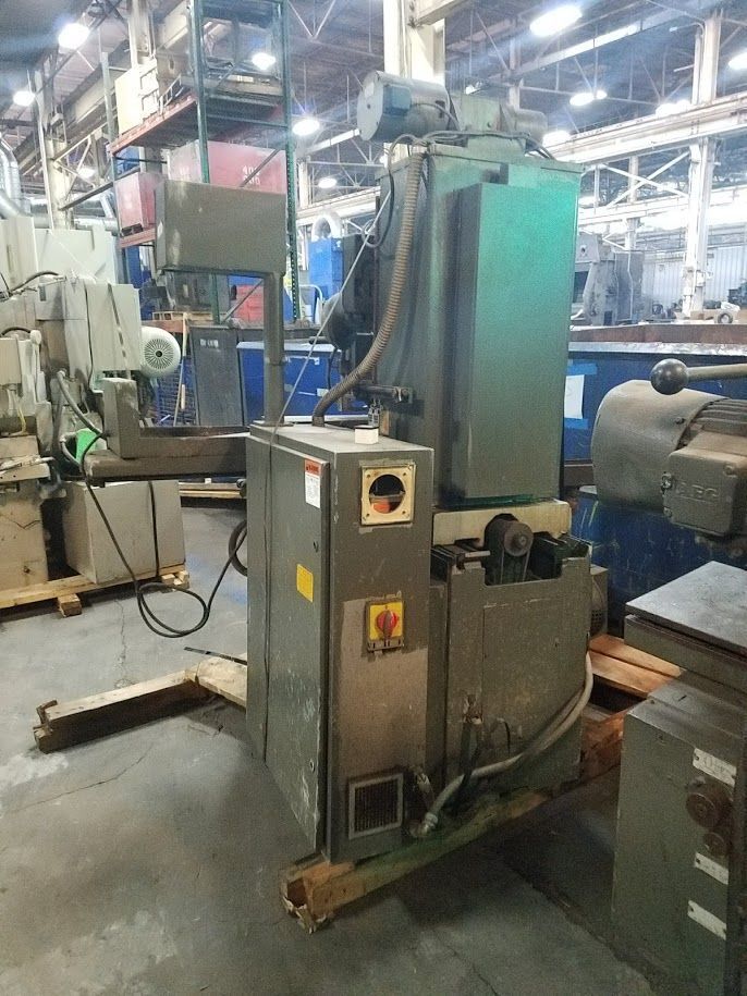 10" x 17.5" Cincinnati #R-57, universal cylindrical grinder, 5" H of centers, 16" x 2" x 5" grinding wheel, 3 - Image 5