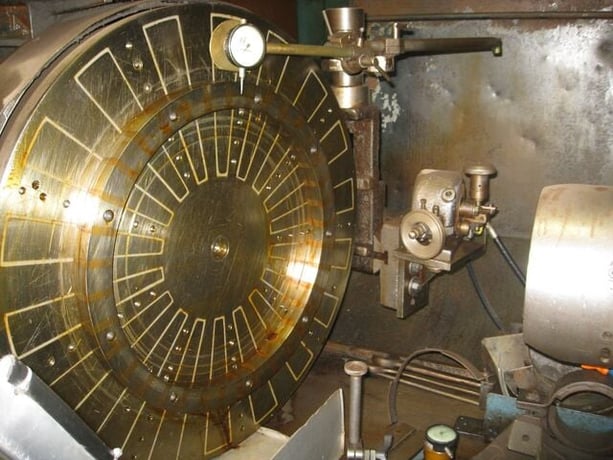 Heald #77, internal grinder, 36" swing, 7" grinding stroke, 20" diameter hole, 13" table travel, 18 FPM, 7.5 - Image 2