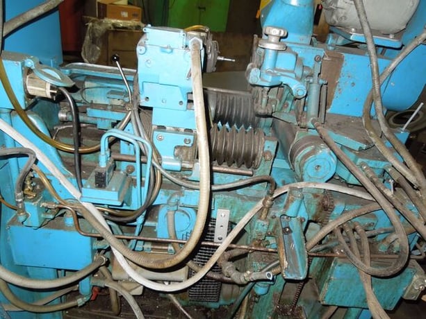 Bryant #1109, internal grinder, 9" swing, 3.5" grinding stroke, 6" Traverse stroke, 200-1200 RPM - Image 9