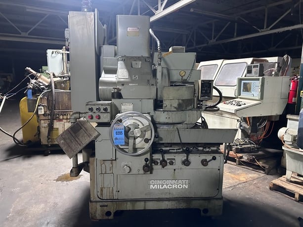 Heald #261, rotary surface grinder, 20" swing, 16" chuck, 14" x 1" x 5" wheel, 8" grinding stroke, 12" table - Image 1
