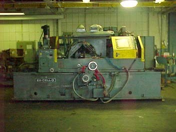 Ex-Cell-O #905, Thread grinder, 19" swing, 60" centers, 16" width x 48" L travels, 24" diameter x 6.5" width - Image 1