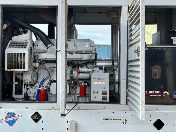 265 KW Detroit Diesel #250DSE, diesel generator set, 277/480 Volts, 954 hours, 490 HP @ 1800 RPM, Detroit - Image 6