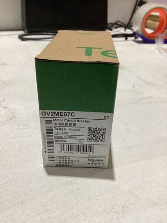 Schneider Electric, GV2ME07C, circuit breaker, new - Image 2