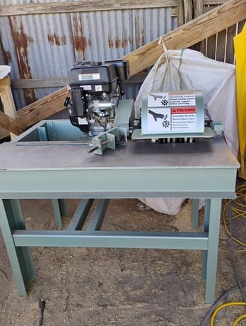 Custom Built Pallet Notcher, 10 HP Gas Engine, 9" notch - Image 2