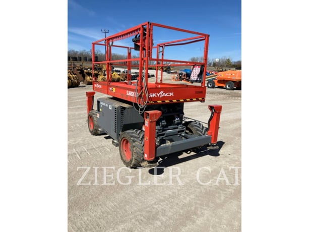 Skyjack, Inc. SJ6826RT, Lift Scissor, 615 hours, S/N: A200002899, 2022 - Image 3