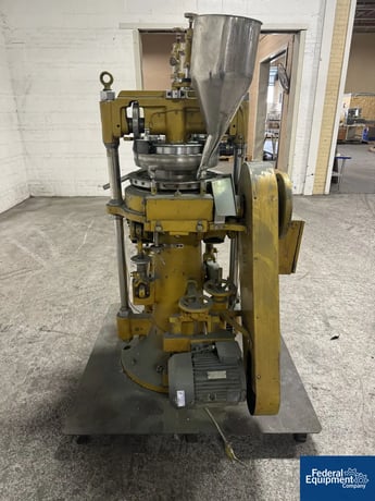 Misido # DO-27, Rotary Tablet Press, 27 Station, D-tool, dual feeders - Image 5