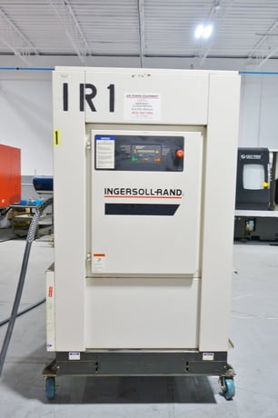 194 cfm, 125 psig, Ingersoll-Rand #EP-5-SE, screw type air compressor, 50 HP - Image 1