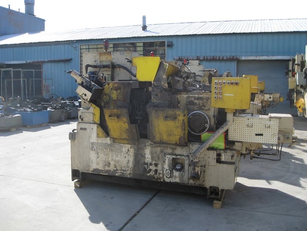 Cincinnati No. 325-12, centerless grinder, 6" diameter work capacity, 12" thru-feed work rest, 24" diameter x - Image 1