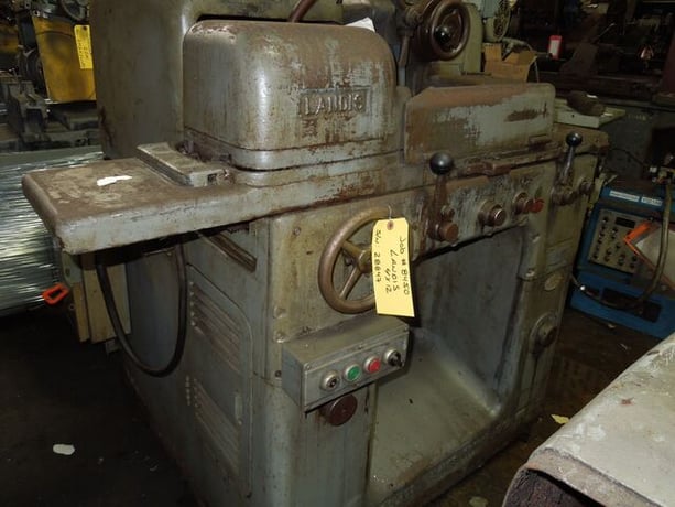 4" x 12" Landis #4H, plain hydraulic cylindrical grinder, 16" outside dimension x 2" width x 8" hole grinding - Image 4