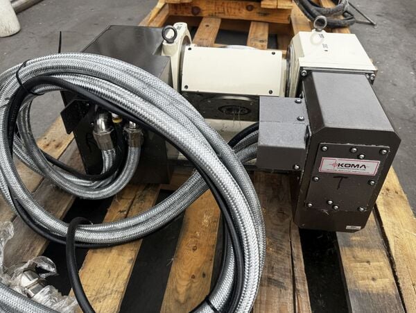 6.3" Tsudakoma #TWA-160, tilting rotary table, control cables & air lines, 2017 - Image 4