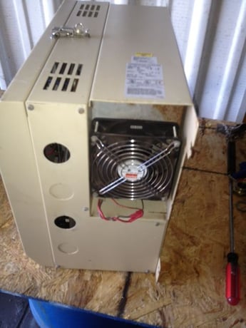 Toshiba, VT130G3U4220, VFD, 20 KVA, 460 Volts - Image 2