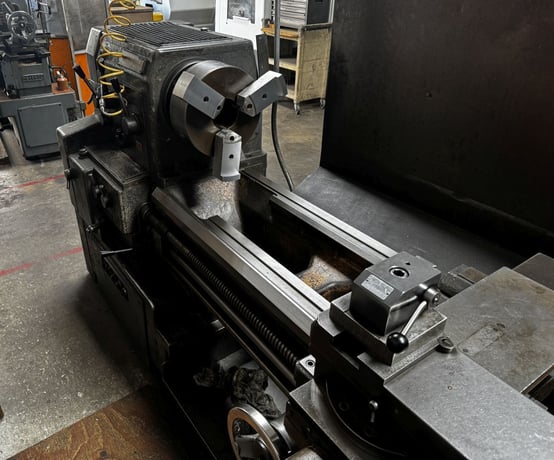 24" x 120" Mori Seiki #MH-3000, engine lathe, 16" swing over cross slide, inch/metric threads, 3-jaw 10" - Image 2