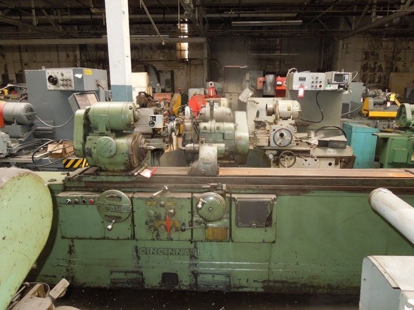 12" x 72" Cincinnati, universal cylindrical grinder, 14" diameter x 1.5" width x 5" hole grinding wheel - Image 8