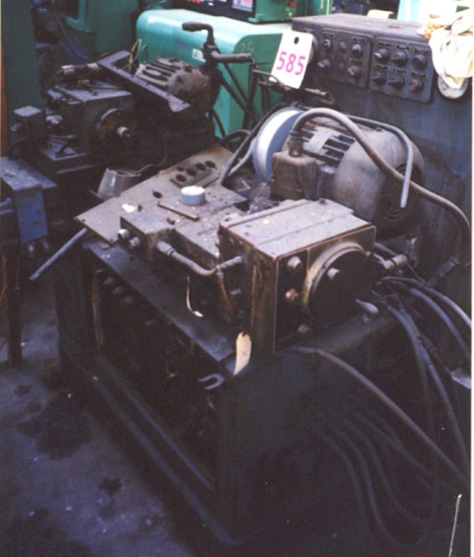 Heald #171, internal grinder, 13.75"/11.75"/8" swing, 3" L x 2" diameter hole, 12" table travel, 20 FPM, 5 - Image 1