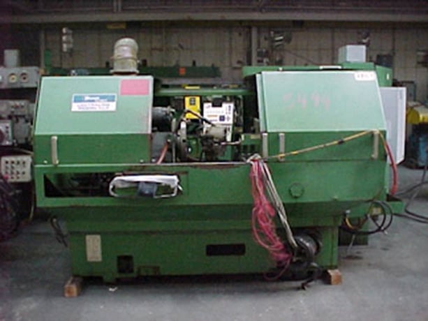 Bryant #LL3, internal grinder, 20"/29"/12" swing, 17" L bore, 17" grinding stroke, 14.75" work Head travel - Image 1